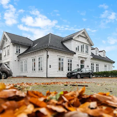 Experience Norway'S History I With Free Parking Lägenhet Bergen Exteriör bild